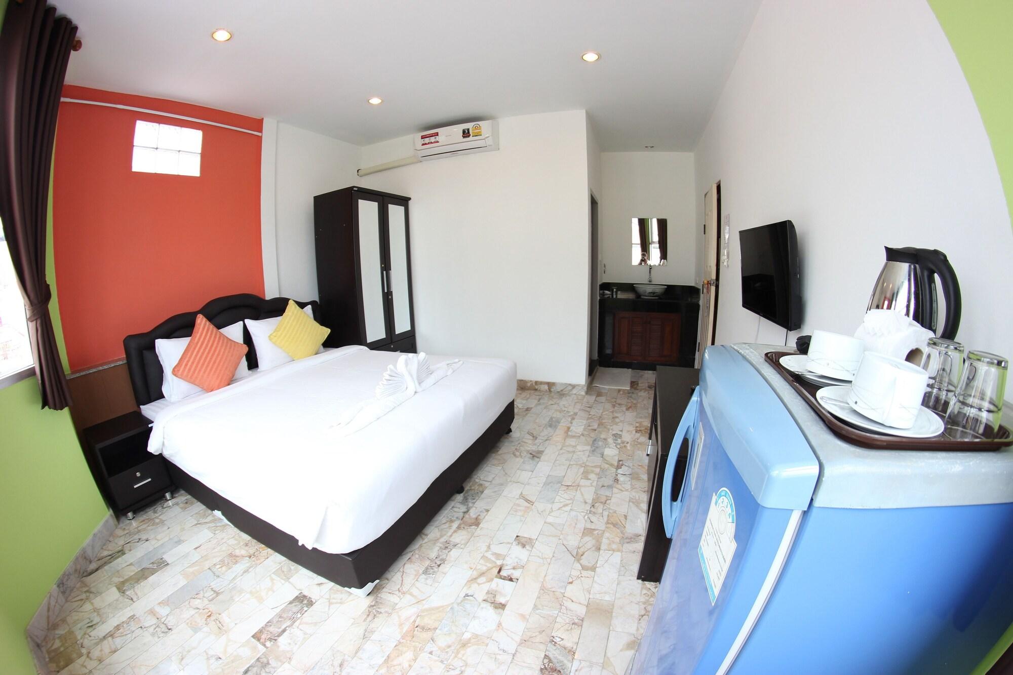 Tulip Inn Patong Dış mekan fotoğraf