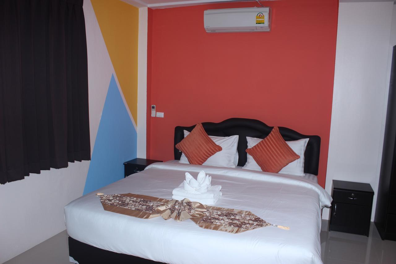 Tulip Inn Patong Dış mekan fotoğraf